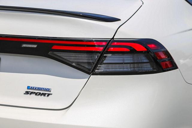 Photo of 2025 Platinum White Pearl Honda Accord Hybrid