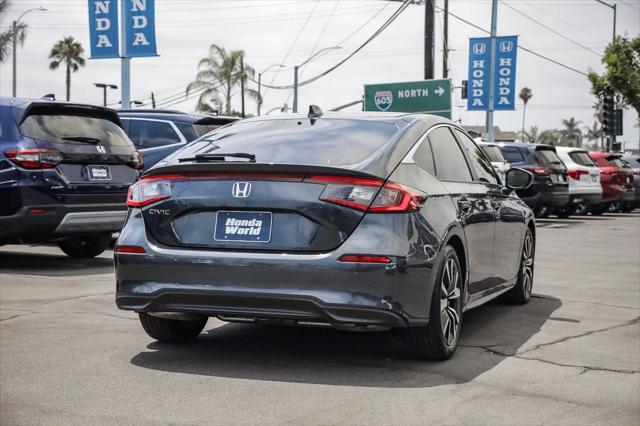 Photo of 2024 Gray Honda Civic