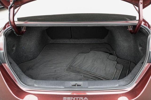 Photo of 2023 Red Nissan Sentra