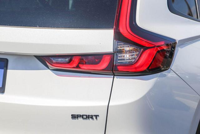 Photo of 2026 Platinum White Pearl Honda CR-V Hybrid