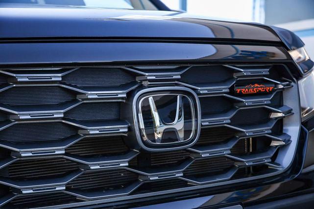 Photo of 2022 Crystal Black Pearl Honda Passport