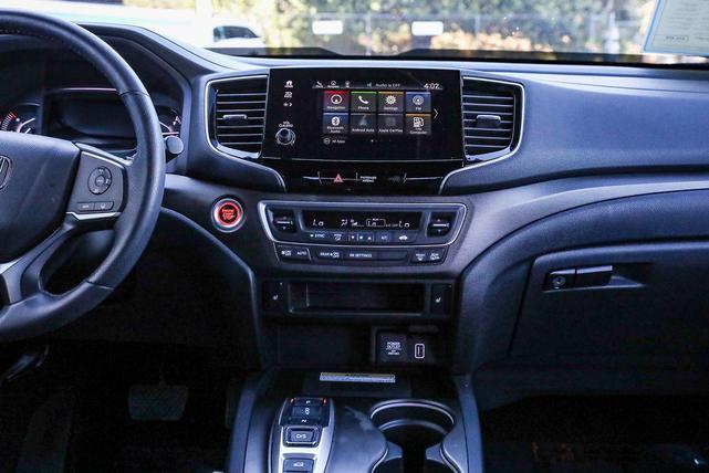 Photo of 2022 Crystal Black Pearl Honda Passport