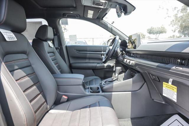 Photo of 2026 Platinum White Pearl Honda CR-V Hybrid