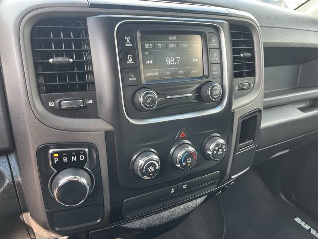 Photo of 2018 Bright White Clearcoat RAM 1500