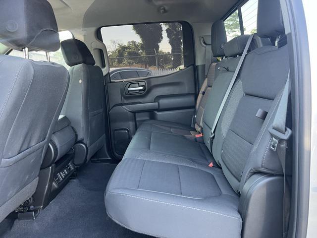 Photo of 2020 Silver Ice Metallic Chevrolet Silverado 1500
