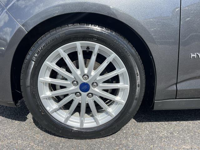Photo of 2016 Magnetic Ford C-Max Hybrid