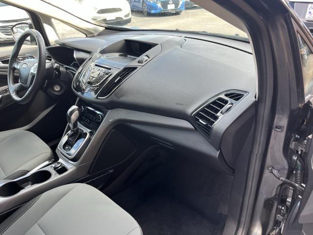 Photo of 2016 Magnetic Ford C-Max Hybrid