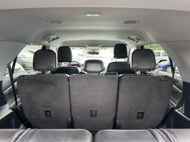 Photo of 2022 Gray Metallic Ford Explorer
