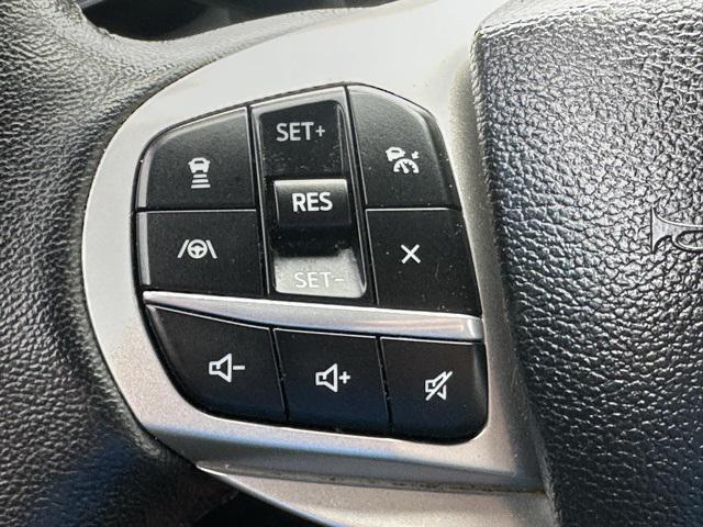 Photo of 2022 Gray Metallic Ford Explorer