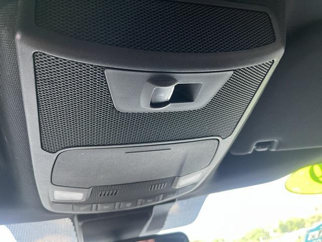 Photo of 2019 Blue Metallic Ford F-150