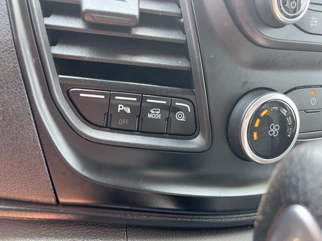 Photo of 2022 Oxford White Ford Transit-250