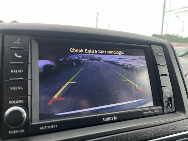 Photo of 2019 Indigo Blue Clearcoat Dodge Grand Caravan