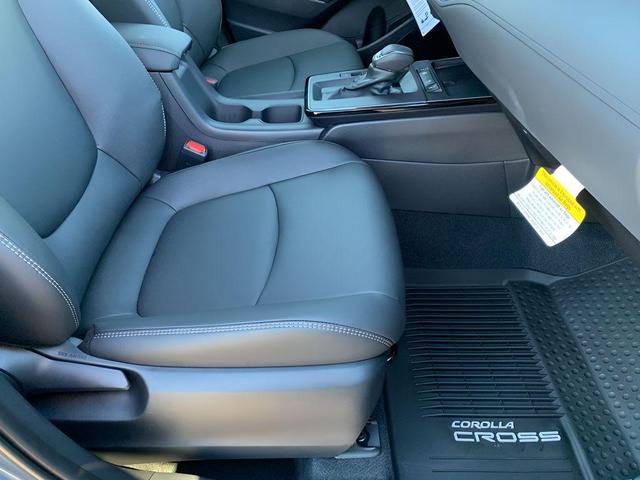 Photo of 2026 Celestite Toyota Corolla Cross