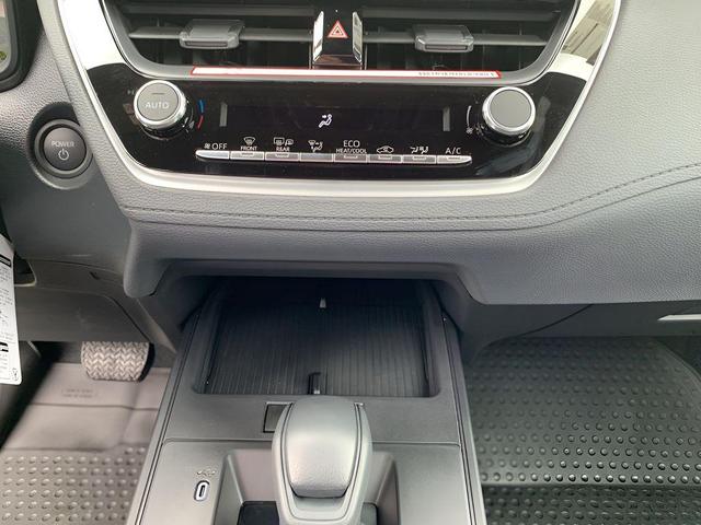 Photo of 2026 Wind Chill Prl Toyota Corolla Hybrid