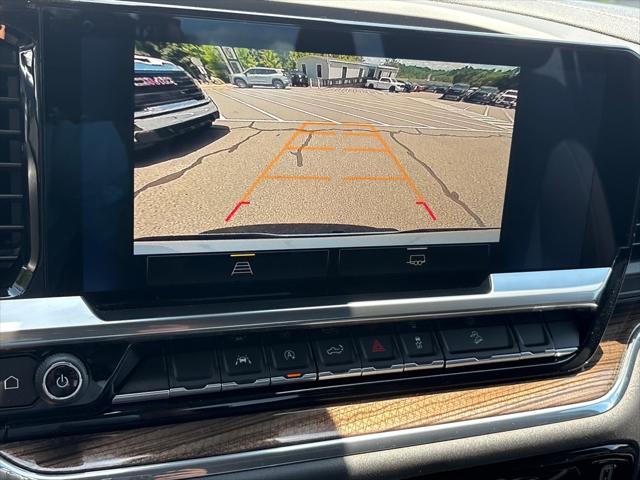 Photo of 2023 Summit White Chevrolet Silverado 1500