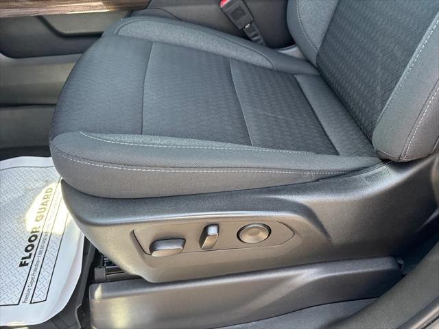 Photo of 2023 Summit White Chevrolet Silverado 1500