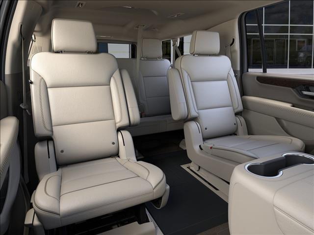 Photo of 2026 Glacier White Tricoat GMC Yukon XL