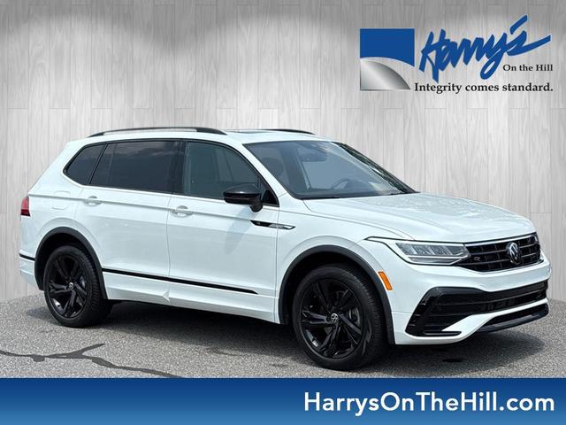 Photo of 2024 Opal White Pearl Effect Volkswagen Tiguan