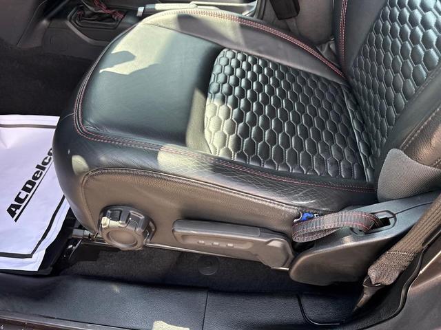 Photo of 2021 Granite Crystal Metallic Clearcoat Jeep Wrangler Unlimited