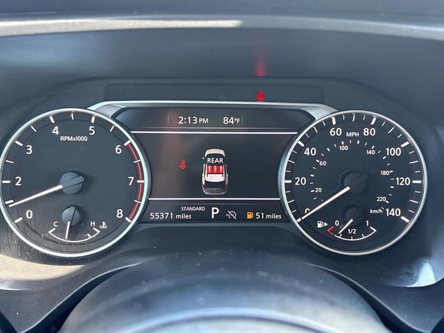 Photo of 2024 Super Black Nissan Rogue