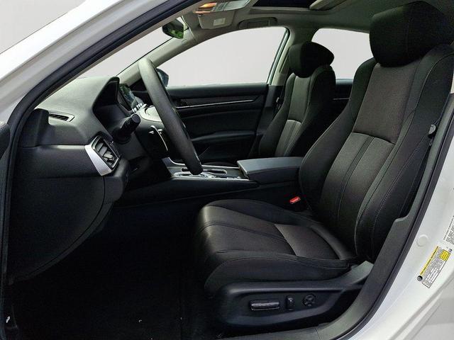 Photo of 2020 Platinum White Pearl Honda Accord Hybrid