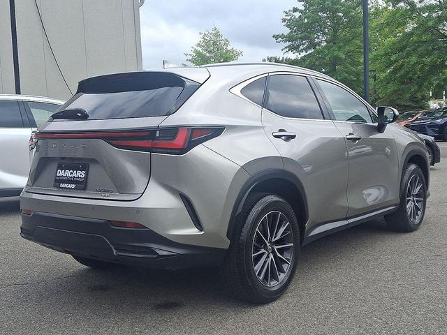 Photo of 2025 Atomic Silver Lexus NX 350