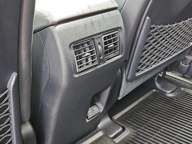 Photo of 2022 Blizzard Pearl Toyota 4Runner