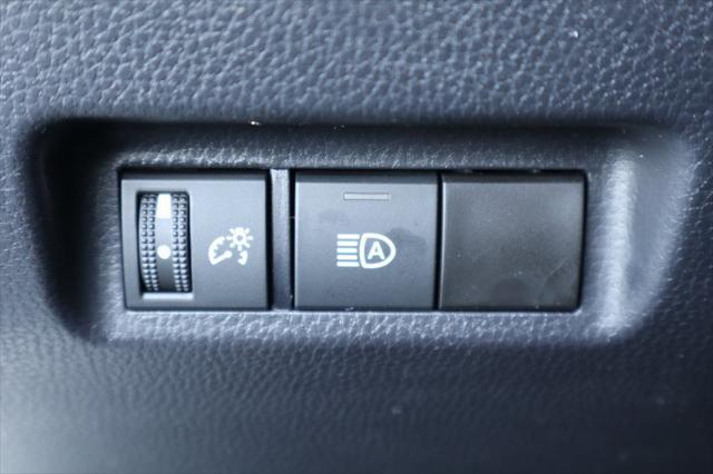 Photo of 2024 Wind Chill Pearl Toyota RAV4