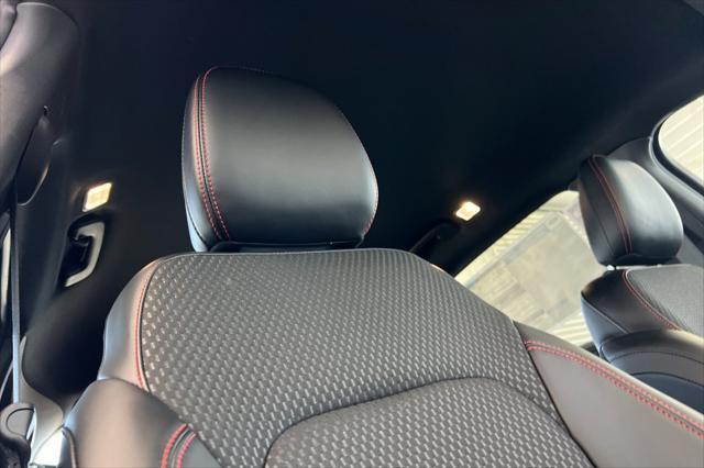 Photo of 2023 Star White Metallic Tri-Coat Ford Escape