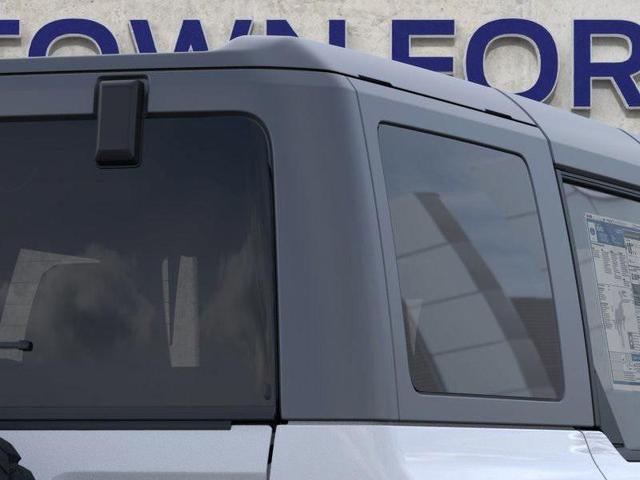 Photo of 2025 Oxford White Ford Bronco
