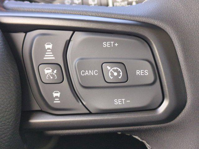 Photo of 2025 Bright White Clearcoat Jeep Wrangler