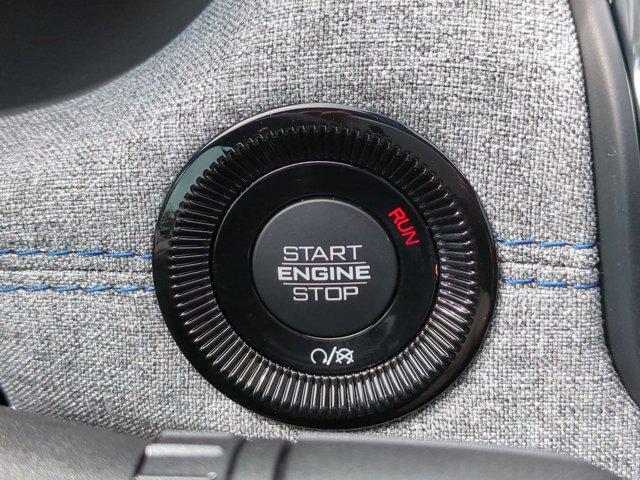 Photo of 2025 Red Hot Pearlcoat Jeep Compass