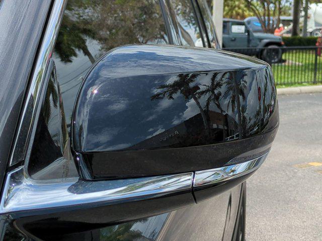 Photo of 2025 Baltic Gray Metallic Clearcoat Jeep Grand Cherokee