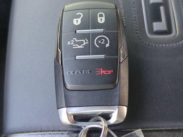 Photo of 2023 Diamond Black Crystal Pearlcoat RAM 2500