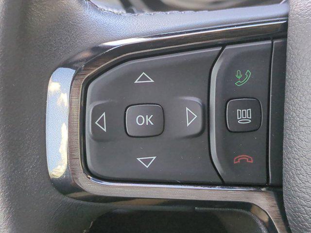 Photo of 2023 Diamond Black Crystal Pearlcoat RAM 2500