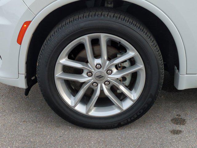 Photo of 2022 White Knuckle Clearcoat Dodge Durango