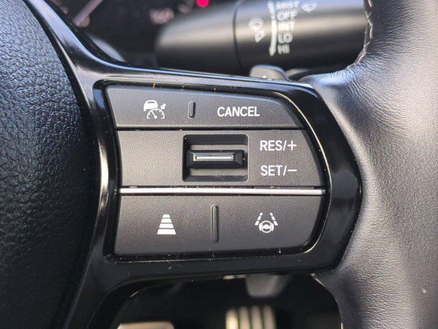 Photo of 2022 Platinum White Pearl Honda Civic