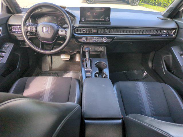Photo of 2022 Platinum White Pearl Honda Civic