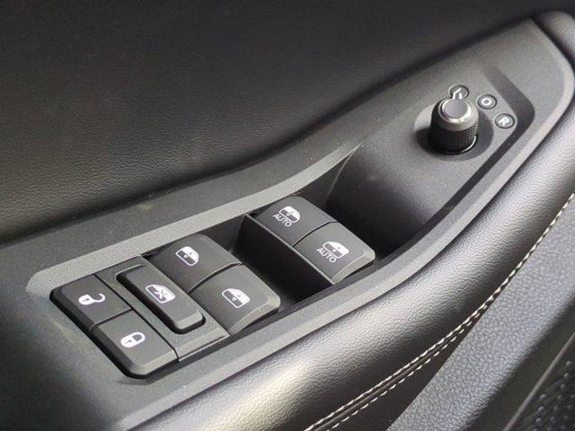 Photo of 2025 Diamond Black Crystal Pearlcoat Jeep Grand Cherokee