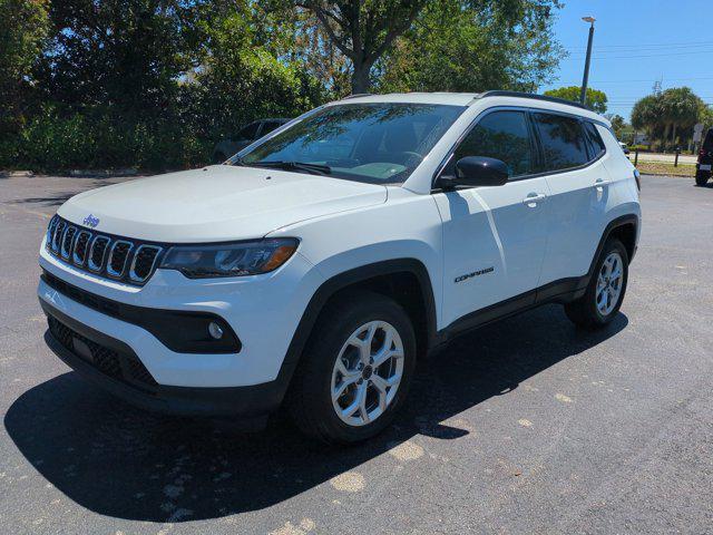 Photo of 2025 Bright White Clearcoat Jeep Compass