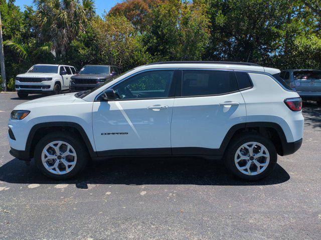 Photo of 2025 Bright White Clearcoat Jeep Compass