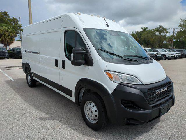 Photo of 2023 Bright White Clearcoat RAM ProMaster 2500