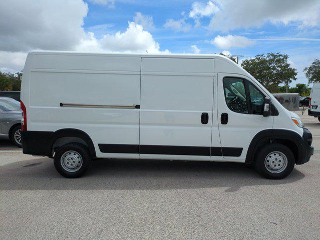 Photo of 2023 Bright White Clearcoat RAM ProMaster 2500