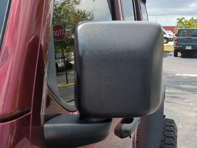 Photo of 2021 Snazzberry Pearlcoat Jeep Wrangler Unlimited