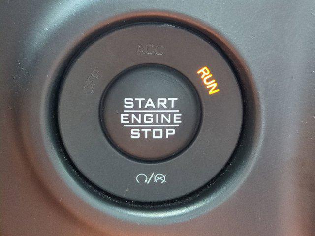 Photo of 2021 Snazzberry Pearlcoat Jeep Wrangler Unlimited