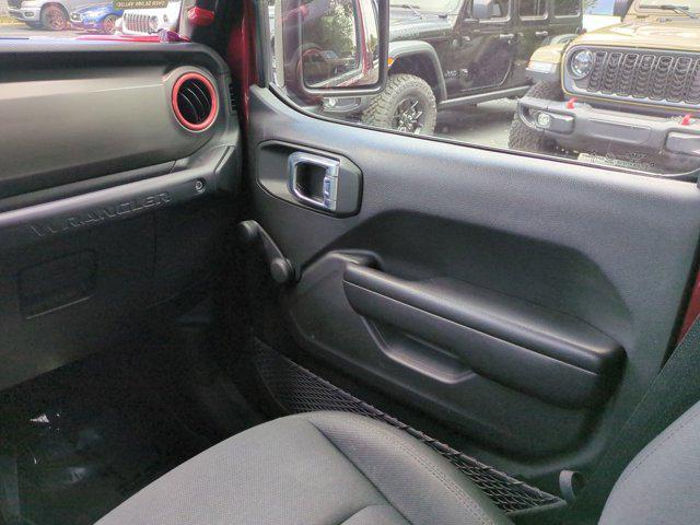 Photo of 2021 Snazzberry Pearlcoat Jeep Wrangler Unlimited