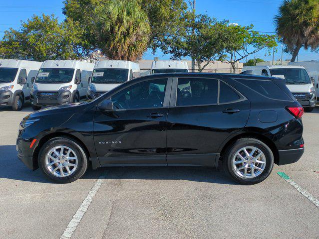 Photo of 2024 Mosaic Black Metallic Chevrolet Equinox