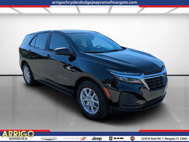 Photo of 2024 Mosaic Black Metallic Chevrolet Equinox