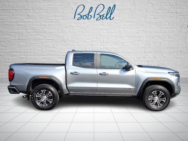 Photo of 2025 Sterling GMC Canyon