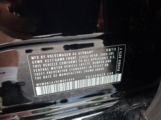 Photo of 2014 Black Volkswagen Golf